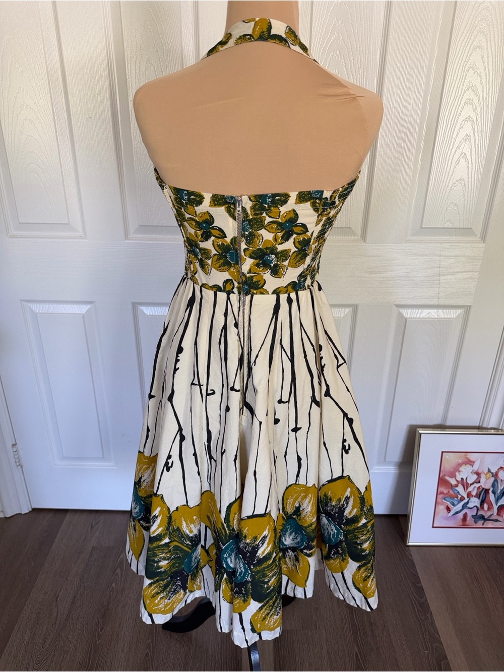 Halter Chartreuse Floral Midi Dress in White, Mustard & Green artsy style - Picture 5 of 12